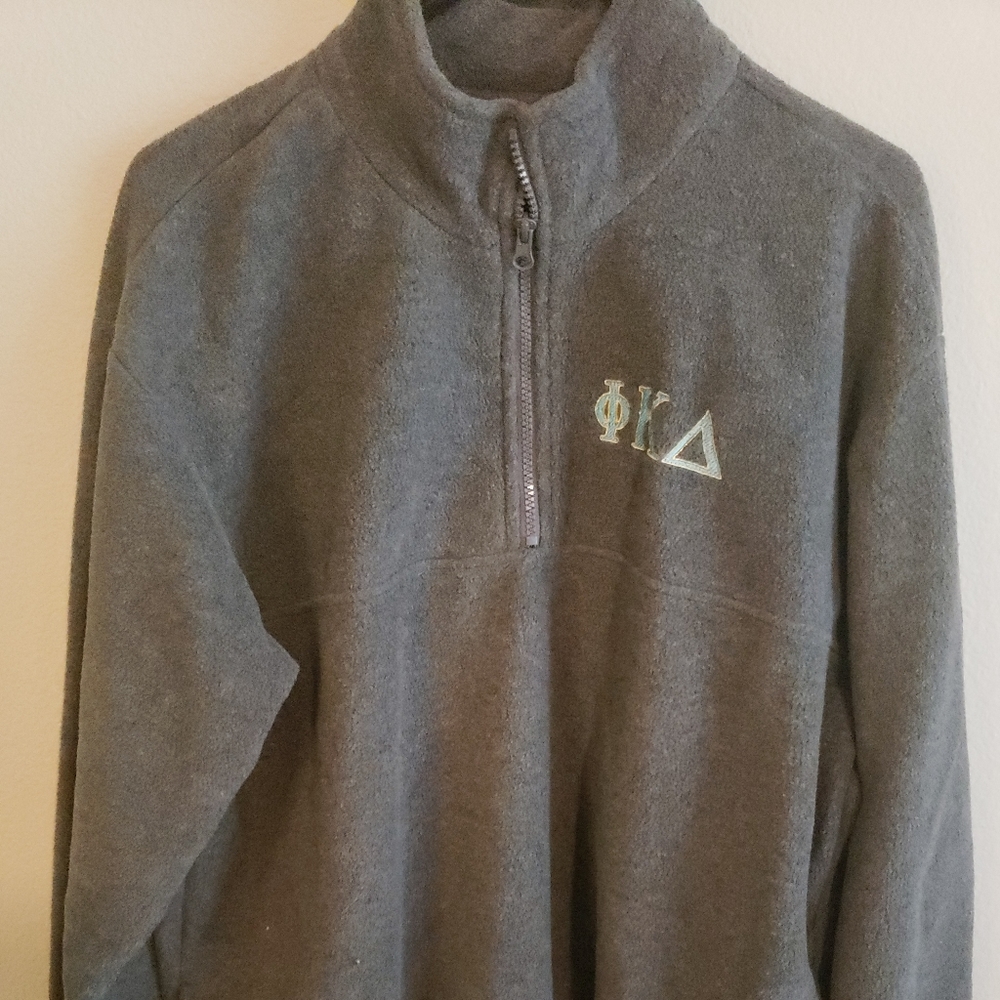 Sweat shirt